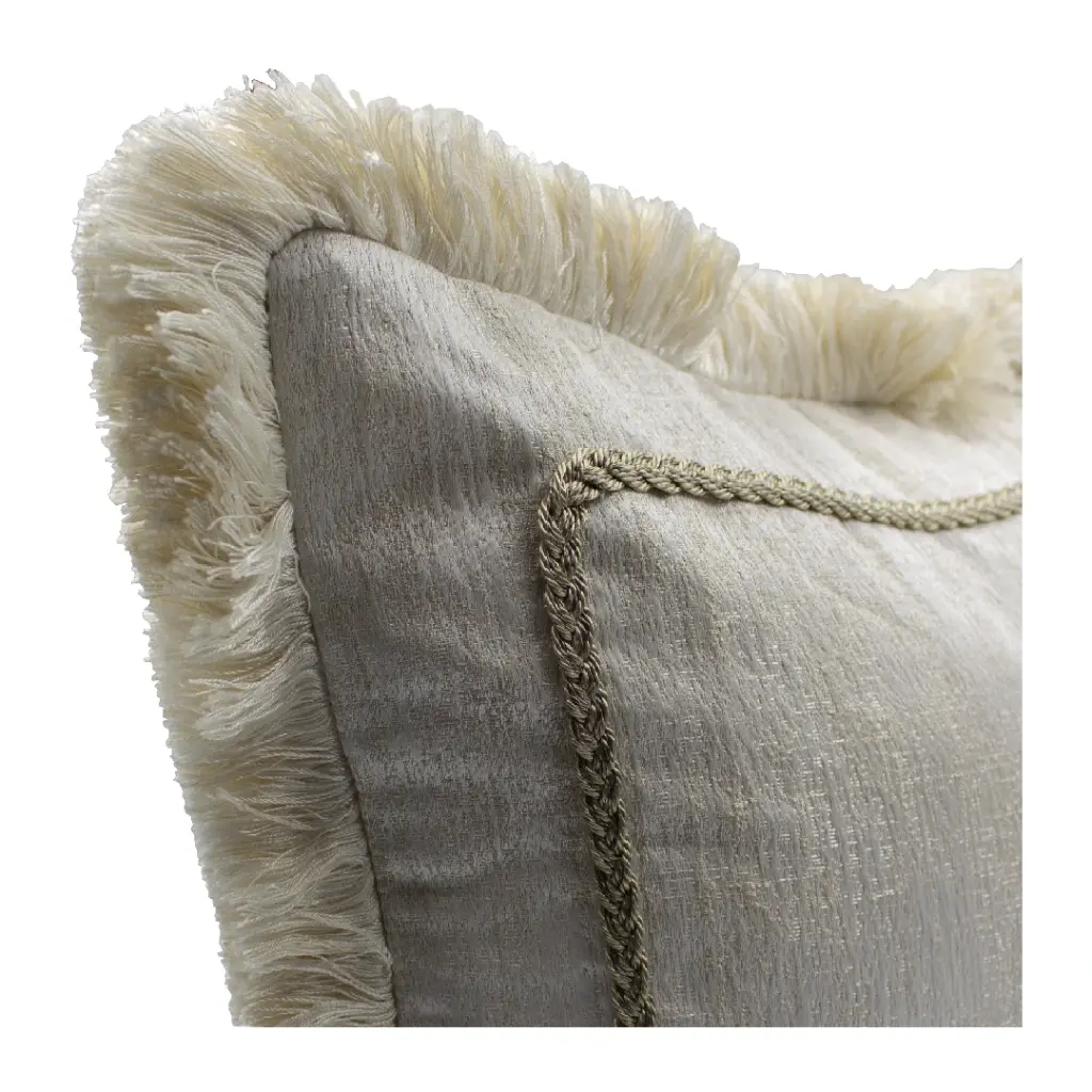 CUSHION-01-zoomed